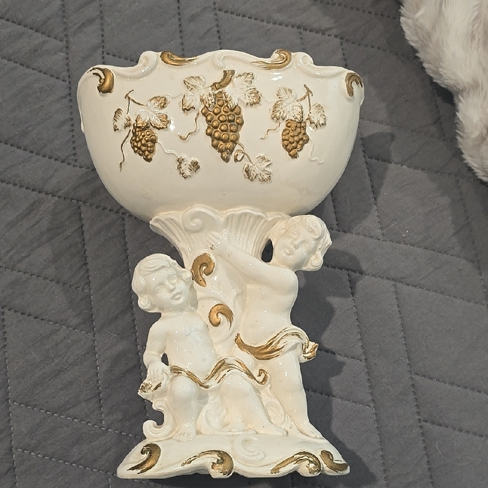 Elegant Gold and Cream Cherub Vase